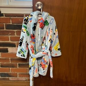Kids car robe